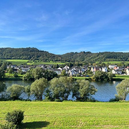 Zohe Alpha Apartment Mit Moselblick Kinheim Exteriör bild